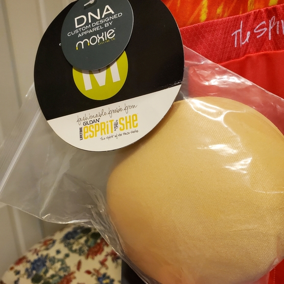 NWT Moxie Cycling Jersey - Picture 5 of 7